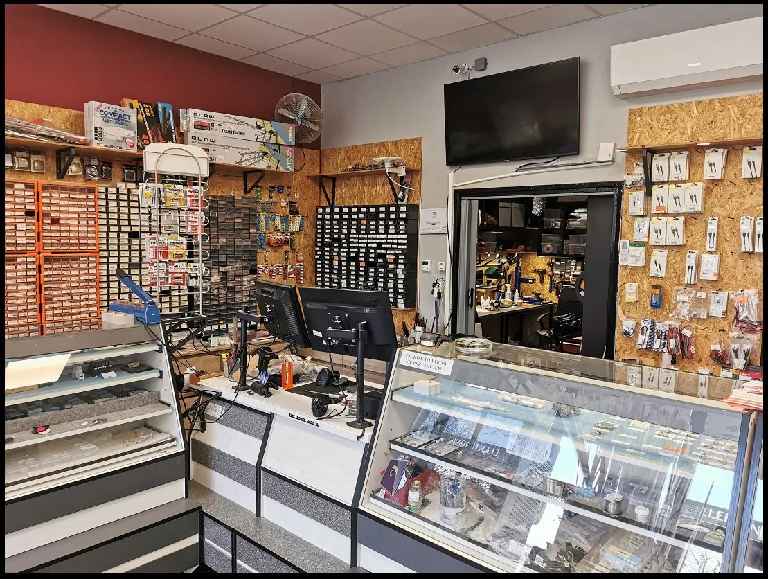 Lokal komercyjny w centrum Wrocławia 1km od Rynku.
