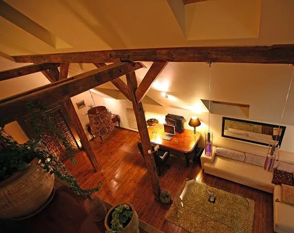 Apartament na sprzedaż we Wrocławiu - komfortowe i unikalne wnętrze.